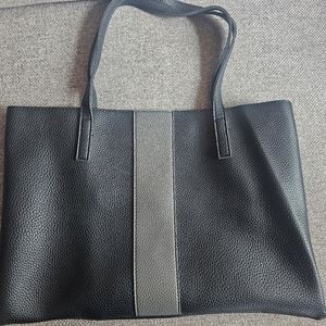 Vince Camuto Luck Tote, black